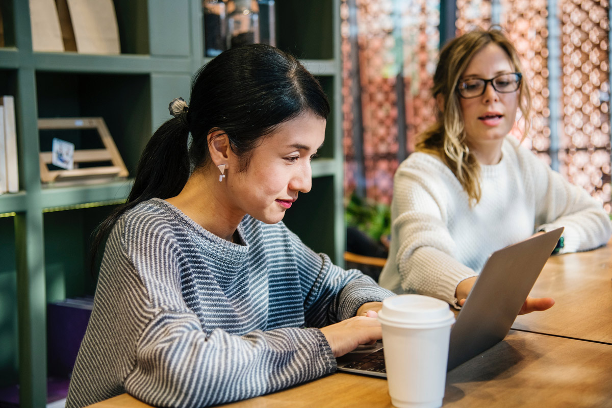 How to Politely Tell a Coworker "That's Not My Job"